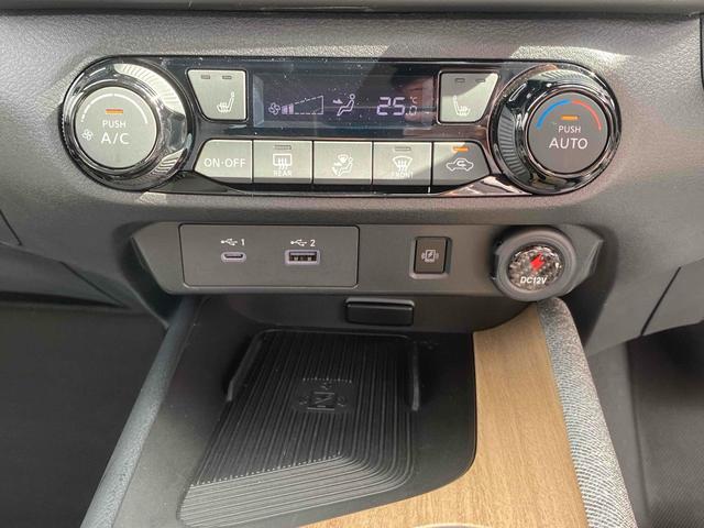 オーラ Ｇ　レザーエディション　全周囲カメラ　ＴＶ　クリアランスソナー　オートクルーズコントロール　衝突被害軽減システム　アルミホイール　ＬＥＤヘッドランプ　スマートキー　シートヒーター　ＣＶＴ　盗難防止システム　衝突安全ボディ（11枚目）