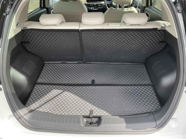 オーラ Ｇ　レザーエディション　全周囲カメラ　ＴＶ　クリアランスソナー　オートクルーズコントロール　衝突被害軽減システム　アルミホイール　ＬＥＤヘッドランプ　スマートキー　シートヒーター　ＣＶＴ　盗難防止システム　衝突安全ボディ（16枚目）