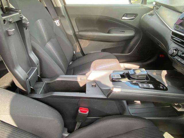 ご覧頂きまして誠に有難うございます！！是非ご来店して頂き、実際にご覧になって頂ければと思います。お客様からのご連絡をスタッフ一同、心よりお待ちしております