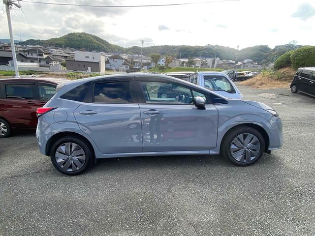 お車の知識がなくても大丈夫です！皆様のご来店をスタッフ一同、心よりお待ちしております。