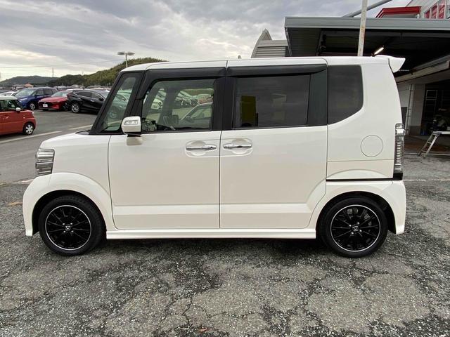 N-BOXカスタム G ターボSSブラックスタイルパッケージ ETC バックカメラ 両側電動スライドドア TV オートクルーズコントロール 衝突被害軽減システム HID スマートキー アイドリングストップ 電動格納ミラー シートヒーター ベンチシート CVT(13枚目)