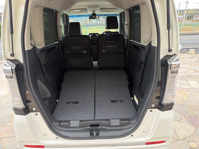 N-BOXカスタム G ターボSSブラックスタイルパッケージ ETC バックカメラ 両側電動スライドドア TV オートクルーズコントロール 衝突被害軽減システム HID スマートキー アイドリングストップ 電動格納ミラー シートヒーター ベンチシート CVT(17枚目)