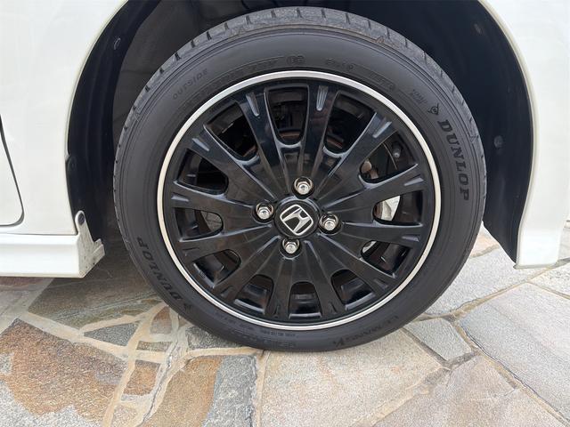 N-BOXカスタム G ターボSSブラックスタイルパッケージ ETC バックカメラ 両側電動スライドドア TV オートクルーズコントロール 衝突被害軽減システム HID スマートキー アイドリングストップ 電動格納ミラー シートヒーター ベンチシート CVT(18枚目)