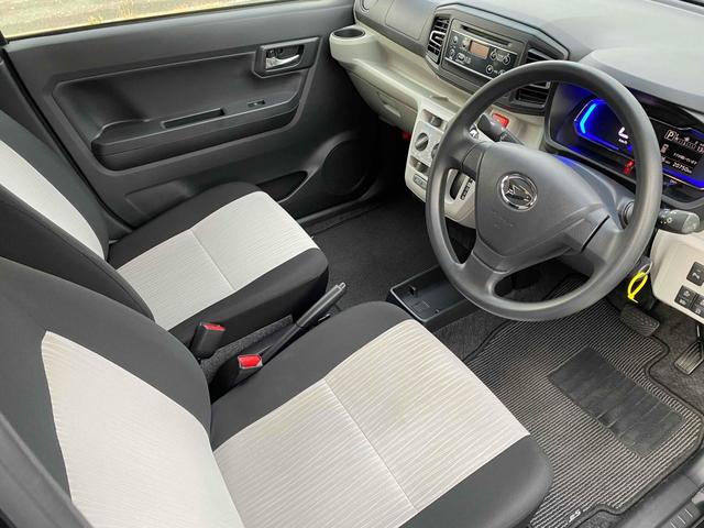 ミライース Ｘ　ＳＡＩＩＩ　クリアランスソナー　衝突被害軽減システム　オートマチックハイビーム　ＬＥＤヘッドランプ　キーレスエントリー　アイドリングストップ　ＣＶＴ　盗難防止システム　ＡＢＳ　ＥＳＣ　ＣＤ（5枚目）