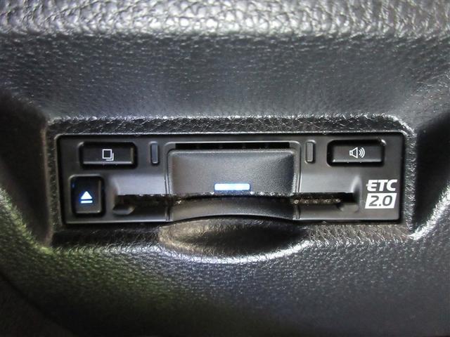 ヴォクシー ハイブリッドＳ－Ｇ　メモリーナビ　バックカメラ　衝突被害軽減システム　ＥＴＣ　両側電動スライド　ＬＥＤヘッドランプ　乗車定員７人　３列シート　ワンオーナー　記録簿（25枚目）