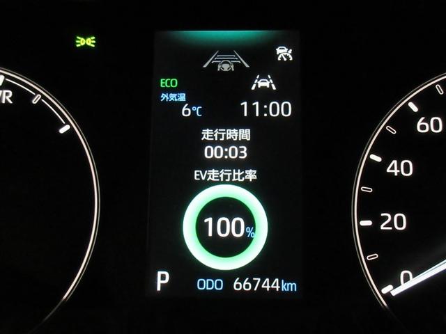 シエンタ ハイブリッドＧ　フルセグ　バックカメラ　衝突被害軽減システム　ＥＴＣ　両側電動スライド　ＬＥＤヘッドランプ　ウオークスルー　乗車定員７人　３列シート　ワンオーナー　アイドリングストップ（9枚目）