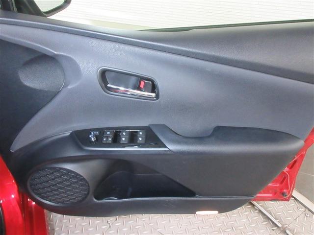 プリウス Ｓツーリングセレクション　フルセグ　メモリーナビ　ＤＶＤ再生　バックカメラ　衝突被害軽減システム　ＥＴＣ　ドラレコ　ＬＥＤヘッドランプ　ワンオーナー　記録簿（32枚目）