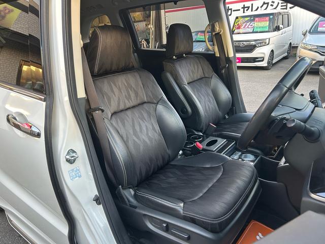 オデッセイ アブソルート・ホンダセンシング 2年保証 純正ナビ 電動シート 純正17インチアルミ ETC2.0 バックカメラ Bluetooth 両側電動スライド フルセグ オットマン(24枚目)