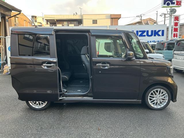 Ｎ－ＢＯＸカスタム Ｌターボ　２年保証　純正ナビ　フルセグ　ＥＴＣ　バックカメラ　ターボ　ホンダセンシング　シートヒーター　両側電動スライド　Ｂｌｕｅｔｏｏｔｈ　純正１５インチアルミ（8枚目）