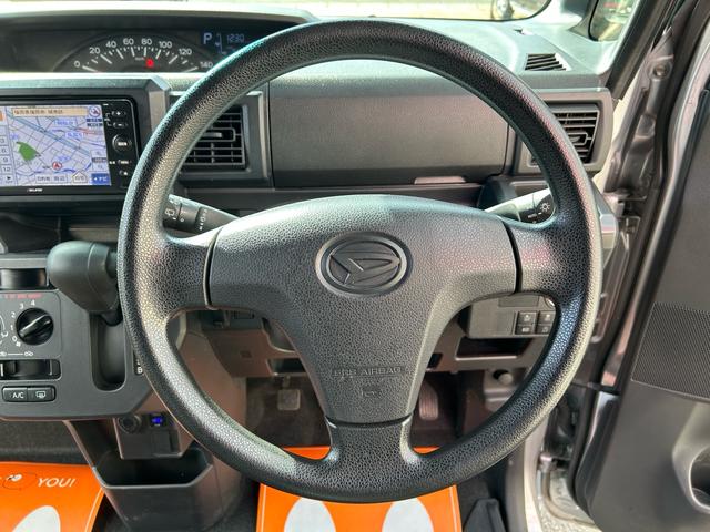 ハイゼットキャディー Ｄ　ＳＡＩＩＩ　２年保証　ナビ　ワンセグ　プッシュスタートシステム　衝突被害軽減ブレーキ　純正アルミ　両側スライド　２人乗（21枚目）