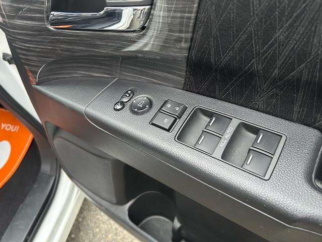 �K���X�t�B������V�[�g�J�o�[�̎�t���A�{�f�B�[�R�[�e�B���O�A�w�b�h���C�g�R�[�e�B���O�Ȃǂ��̔���t���{�H��ቿ�i�ɂĂ��񋟂������܂������Ђ����k���������I