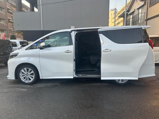 アルファード ２．５Ｓ　２年保証　純正ナビ　フルセグ　ＥＴＣ　バックカメラ　８人乗　フロントエアロ　リアモニター　Ｂｌｕｅｔｏｏｔｈ　ドライブレコーダー（10枚目）