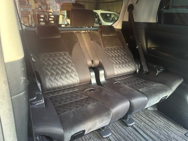 アルファード ２．５Ｓ　２年保証　純正ナビ　フルセグ　ＥＴＣ　バックカメラ　８人乗　フロントエアロ　リアモニター　Ｂｌｕｅｔｏｏｔｈ　ドライブレコーダー（44枚目）