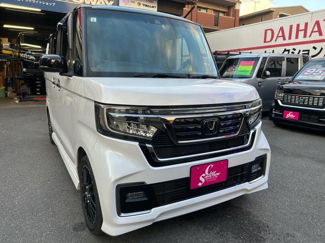 Ｎ－ＢＯＸカスタム Ｌターボ　２年保証　純正ナビ　フルセグ　ＥＴＣ　ターボ　バックカメラ　Ｂｌｕｅｔｏｏｔｈ　純正アルミ　ツートンカラー　ホンダセンシング（11枚目）