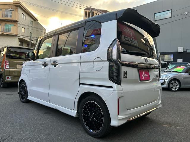 Ｎ－ＢＯＸカスタム Ｌターボ　２年保証　純正ナビ　フルセグ　ＥＴＣ　ターボ　バックカメラ　Ｂｌｕｅｔｏｏｔｈ　純正アルミ　ツートンカラー　ホンダセンシング（18枚目）