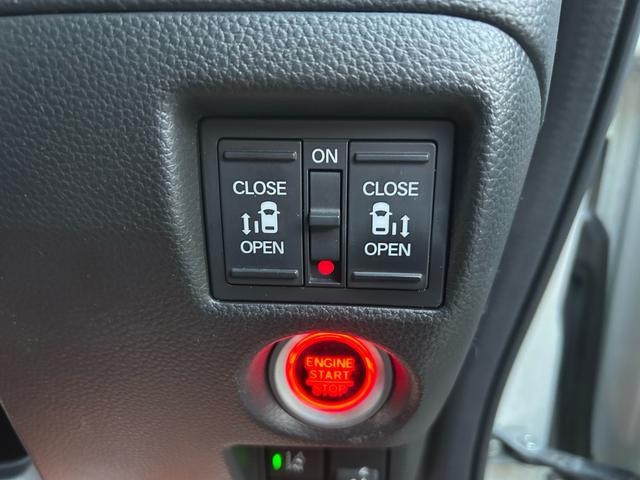 Ｎ－ＢＯＸカスタム Ｌターボ　２年保証　純正ナビ　フルセグ　ＥＴＣ　ターボ　バックカメラ　Ｂｌｕｅｔｏｏｔｈ　純正アルミ　ツートンカラー　ホンダセンシング（29枚目）