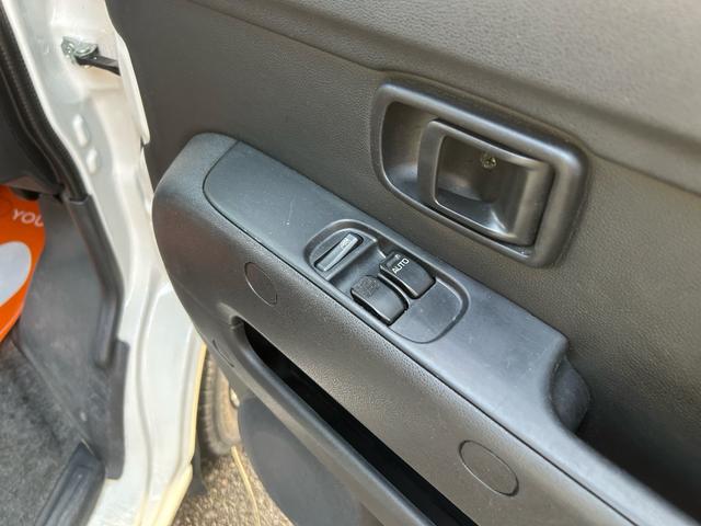 ピクシスバン クルーズ　ＳＡＩＩＩ　２年保証　ナビ　ワンセグ　ＥＴＣ　キーレス　ビジネスパッケージ　ＬＥＤヘッドライト　Ｂｌｕｅｔｏｏｔｈ　ドラレコ（19枚目）