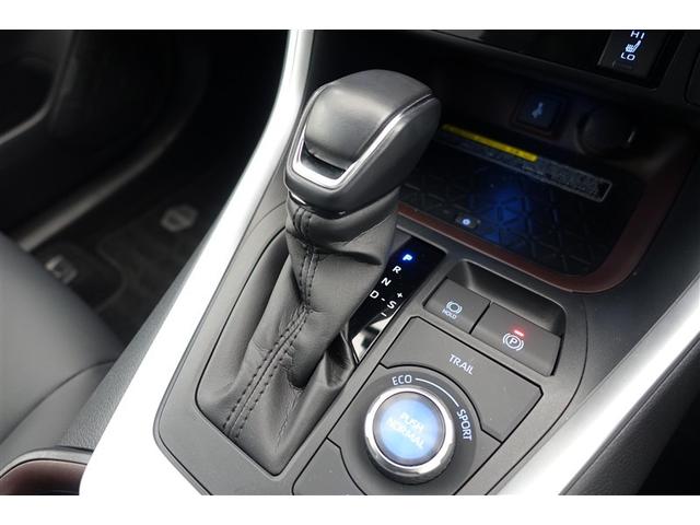 ＲＡＶ４ ハイブリッドＧ　衝突被害軽減装置　ドライブレコーダ　ＡＣ１００Ｖ電源　ワンオーナ－　バックモニター　整備記録簿　地デジＴＶ　ＬＥＤヘッドライト　スマキー　電動シ－ト　ＡＷＤ　ＴＶナビ　パワステ　横滑り防止装置　ＡＡＣ（29枚目）