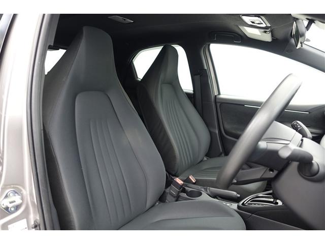 ヤリス Ｇ　バックモニタ－　誤発進抑制機能　地デジフルセグＴＶ　ドライブレコーダ　１オーナー車　スマートキー　盗難防止装置　ＴＶ　横滑り防止機能　キーレス　オートエアコン　ＡＢＳ　運転席エアバック　記録簿有（5枚目）