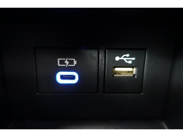 アクア Z LEDヘッドライト スマートキー 100V電源 イモビライザー アルミホイール オートクルーズコントロール 点検記録簿 エアコン ESC カーテンエアバッグ ETC キーレス パワーウインドウ ABS(34枚目)