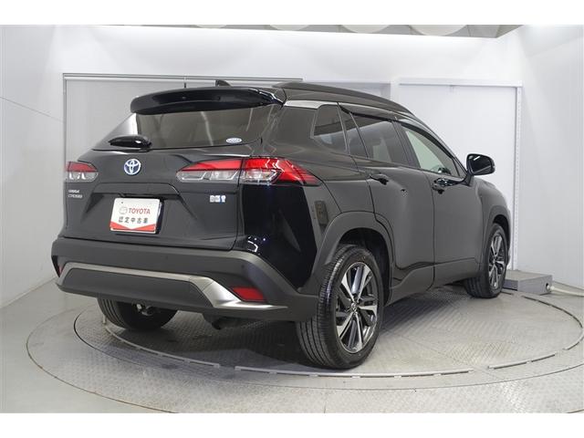 �o�b�N�h�A�͑傫����ɒ��ˏオ��܂��̂ŉו��̏o��������ȒP�ɏo���܂��B�J�̓��ɂ̓o�b�N�h�A���J�����ɂȂ��Ă���܂��恙