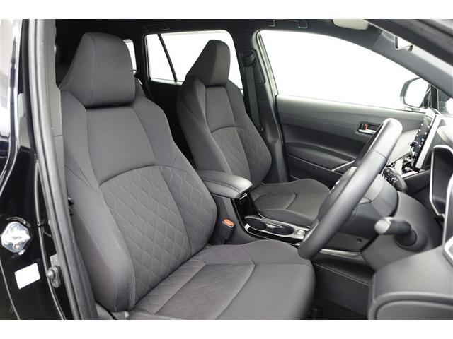 カローラクロス ハイブリッド　Ｓ　衝突軽減　エアバッグ　クルーズコントロール　ＬＥＤヘッドライト　ＥＴＣ車載器　アルミホイール　Ｂモニター　スマートキー　ドラレコ　キーレス　ミュージックプレイヤー接続可　横滑り防止機能　オートエアコン（6枚目）