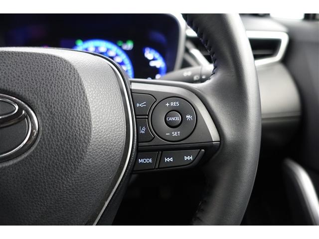 カローラクロス ハイブリッド　Ｓ　衝突軽減　エアバッグ　クルーズコントロール　ＬＥＤヘッドライト　ＥＴＣ車載器　アルミホイール　Ｂモニター　スマートキー　ドラレコ　キーレス　ミュージックプレイヤー接続可　横滑り防止機能　オートエアコン（36枚目）