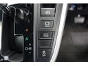 ★パーキングブレーキの作動・解除が簡単になった電動パーキングブレーキ。
