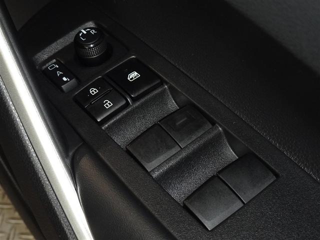 カローラクロス ハイブリッド　Ｚ　衝突被害軽減システム　バックカメラ　ＥＴＣ　サンルーフ　ＬＥＤヘッドランプ　スマートキー（16枚目）