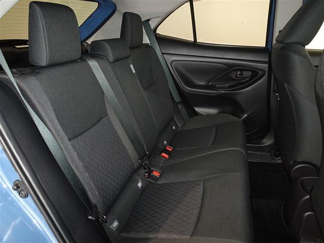 ヤリスクロス ハイブリッドG 衝突被害軽減システム メモリーナビ フルセグ バックカメラ LEDヘッドランプ 4WD スマートキー(17枚目)