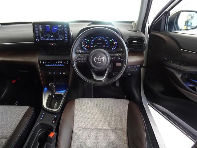 ヤリスクロス ハイブリッドZ 衝突被害軽減システム メモリーナビ フルセグ バックカメラ ETC LEDヘッドランプ スマートキー(5枚目)