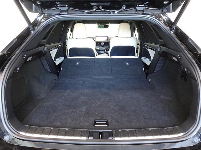 ＲＸ ＲＸ４５０ｈ　Ｆスポーツ　衝突被害軽減システム　メモリーナビ　フルセグ　バックカメラ　ＥＴＣ　サンルーフ　フルエアロ　ＬＥＤヘッドランプ　スマートキー（24枚目）