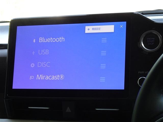 ノア Ｇ　衝突被害軽減システム　メモリーナビ　フルセグ　後席モニター　バックカメラ　ＥＴＣ　両側電動スライド　３列シート　ＬＥＤヘッドランプ　スマートキー　乗車定員８人（8枚目）