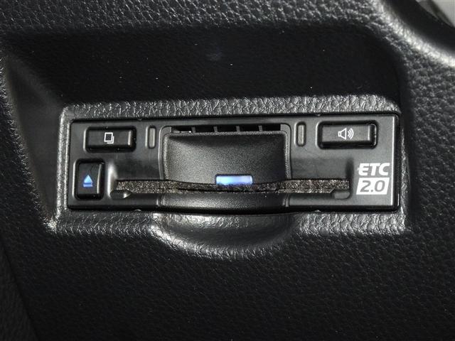 ノア Ｇ　衝突被害軽減システム　メモリーナビ　フルセグ　後席モニター　バックカメラ　ＥＴＣ　両側電動スライド　３列シート　ＬＥＤヘッドランプ　スマートキー　乗車定員８人（15枚目）