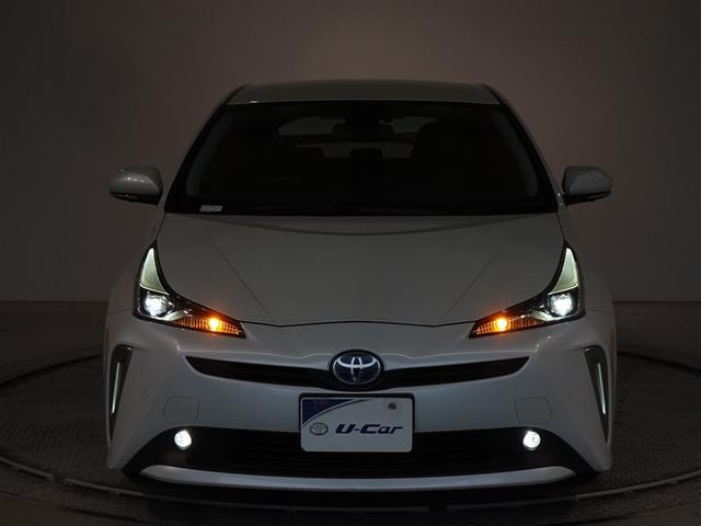 プリウス ＳセーフティプラスＩＩ　衝突被害軽減システム　メモリーナビ　フルセグ　バックカメラ　ＥＴＣ　ＬＥＤヘッドランプ　スマートキー（24枚目）