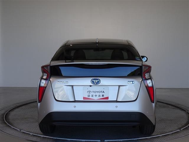 プリウス Ｓセーフティプラス　衝突被害軽減システム　メモリーナビ　ワンセグ　バックカメラ　ＥＴＣ　ＬＥＤヘッドランプ　スマートキー（21枚目）