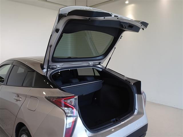 プリウス Ｓセーフティプラス　衝突被害軽減システム　メモリーナビ　ワンセグ　バックカメラ　ＥＴＣ　ＬＥＤヘッドランプ　スマートキー（22枚目）