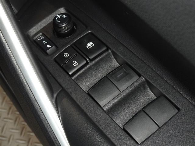 カローラクロス ハイブリッド　Ｚ　衝突被害軽減システム　バックカメラ　ＥＴＣ　ＬＥＤヘッドランプ　スマートキー（16枚目）