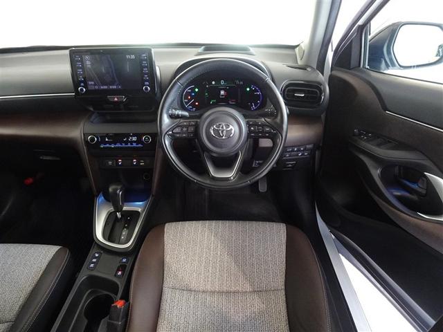 ヤリスクロス ハイブリッドＺ　衝突被害軽減システム　メモリーナビ　フルセグ　バックカメラ　ＥＴＣ　フルエアロ　ＬＥＤヘッドランプ　スマートキー（5枚目）