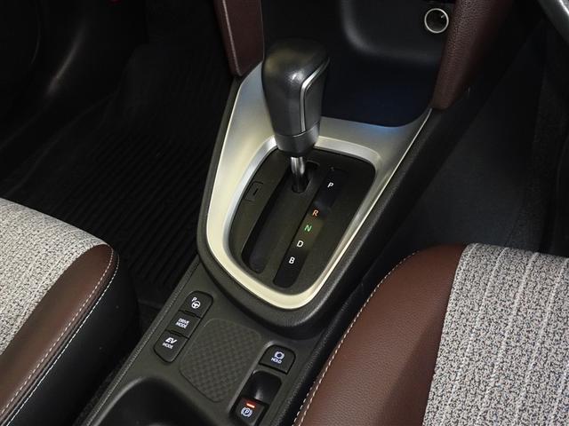 ヤリスクロス ハイブリッドＺ　衝突被害軽減システム　メモリーナビ　フルセグ　バックカメラ　ＥＴＣ　フルエアロ　ＬＥＤヘッドランプ　スマートキー（15枚目）