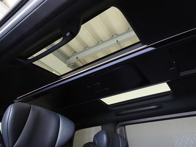 ヴェルファイア Ｚ　プレミア　衝突被害軽減システム　メモリーナビ　フルセグ　後席モニター　バックカメラ　ＥＴＣ　サンルーフ　両側電動スライド　３列シート　ＬＥＤヘッドランプ　スマートキー　乗車定員７人（22枚目）