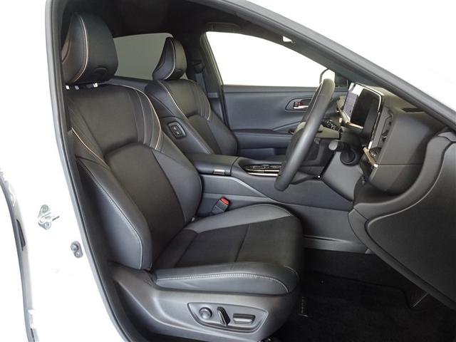 クラウンスポーツ Z 衝突被害軽減システム メモリーナビ フルセグ バックカメラ ETC ドラレコ LEDヘッドランプ 4WD スマートキー(4枚目)