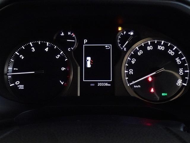 ランドクルーザープラド ＴＸ　Ｌパッケージ　マットブラックエディション　衝突被害軽減システム　メモリーナビ　バックカメラ　ＥＴＣ　サンルーフ　３列シート　ＬＥＤヘッドランプ　４ＷＤ　寒冷地　スマートキー　乗車定員７人（9枚目）