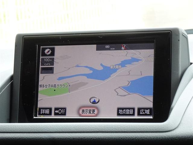 レクサス純正メモリーナビを装備しています。