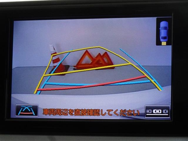 バックガイドモニターを装備しています、車庫入れもラクラクです。