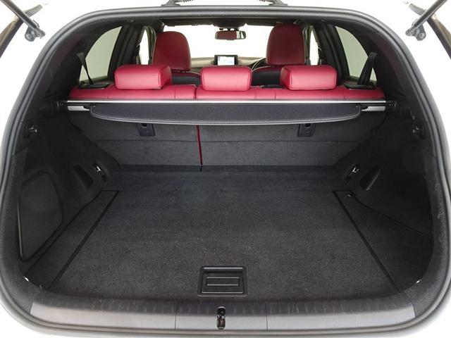 コンパクトですが、日常使いなら十分なスペースのトランクルームです。