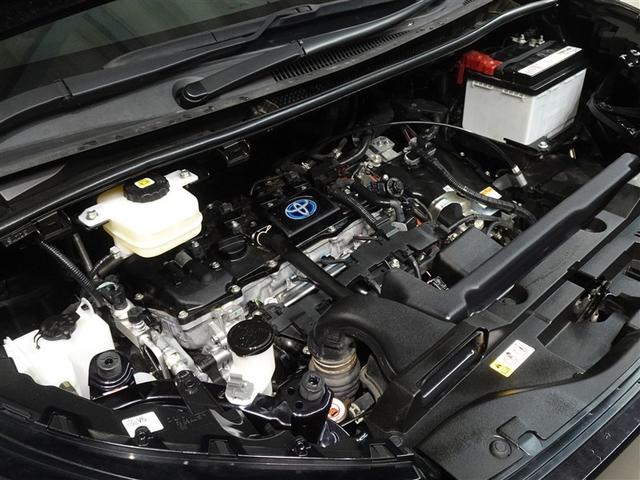 ヴォクシー ハイブリッドＳ－Ｇ　衝突被害軽減システム　メモリーナビ　フルセグ　バックカメラ　ＥＴＣ　３列シート　ＬＥＤヘッドランプ　スマートキー　乗車定員７人（26枚目）