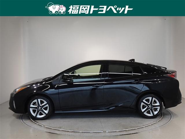 プリウス Ｓツーリングセレクション　衝突被害軽減システム　メモリーナビ　フルセグ　バックカメラ　ＥＴＣ　ＬＥＤヘッドランプ　スマートキー（2枚目）