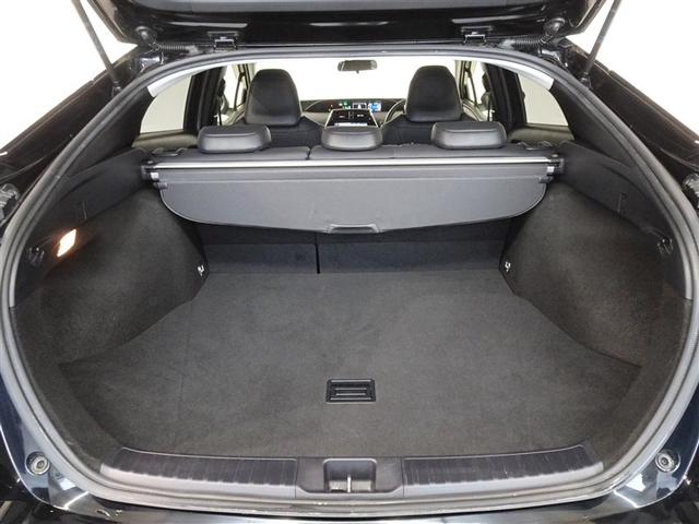 プリウス Ｓツーリングセレクション　衝突被害軽減システム　メモリーナビ　フルセグ　バックカメラ　ＥＴＣ　ＬＥＤヘッドランプ　スマートキー（19枚目）