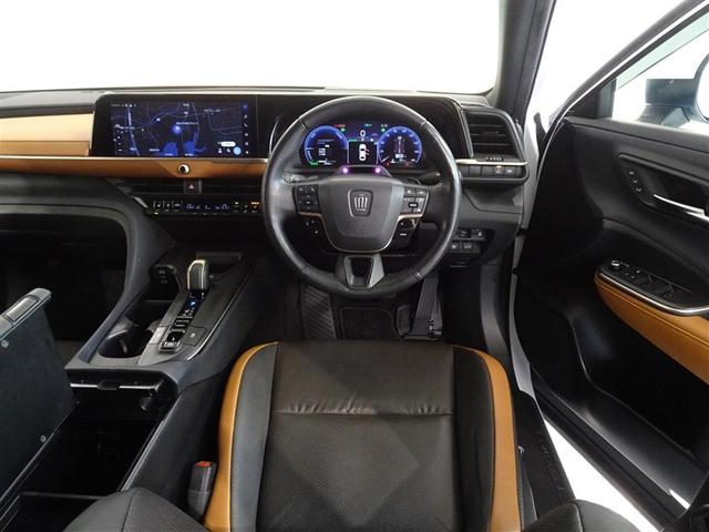 クラウンクロスオーバー ＲＳアドバンスド　衝突被害軽減システム　メモリーナビ　フルセグ　バックカメラ　ＥＴＣ　ドラレコ　ＬＥＤヘッドランプ　４ＷＤ　スマートキー（5枚目）